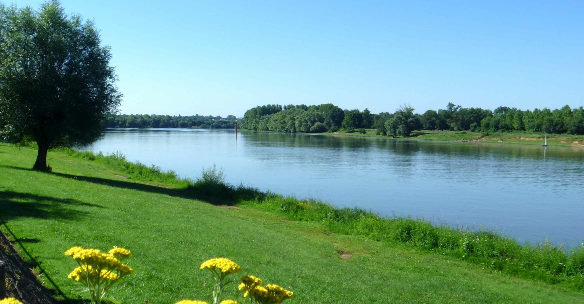 Vue de la Saône - Montmerle-sur-Saône - Ain - Val de Saône