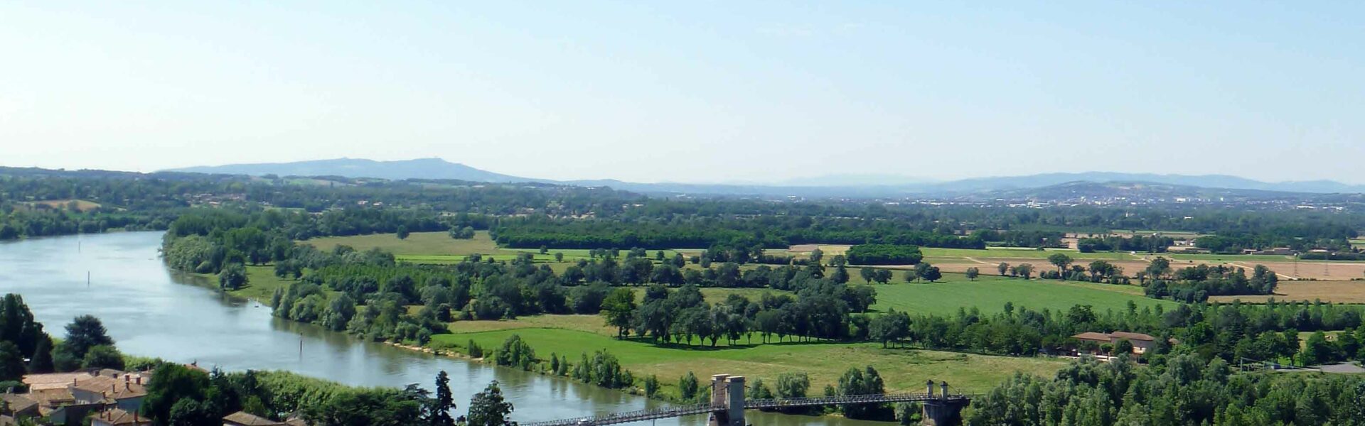 View of the Tour des Minimes - Val de Saône - Montmerle-sur-Saône - Ain